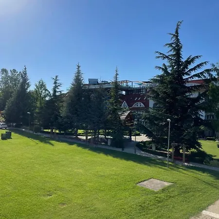 Апартаменты Franci Wellness