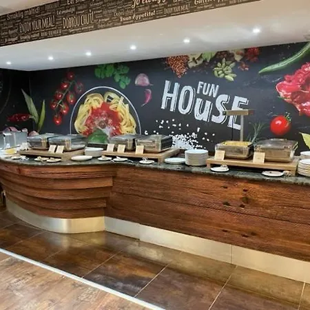 Franci Wellness Апартаменты